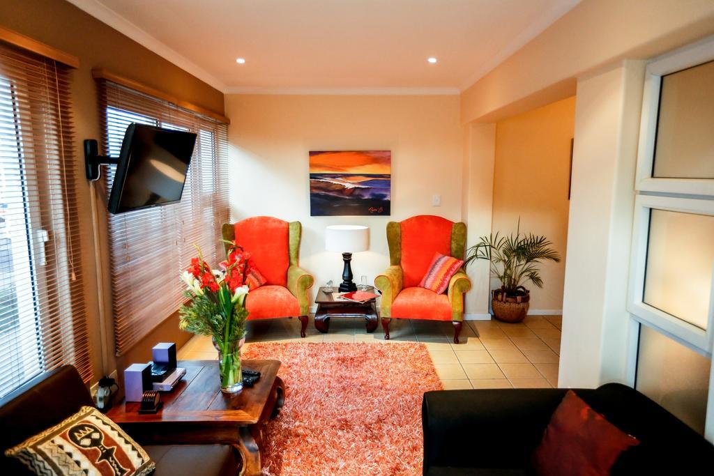 Secret Garden Guest house 4*